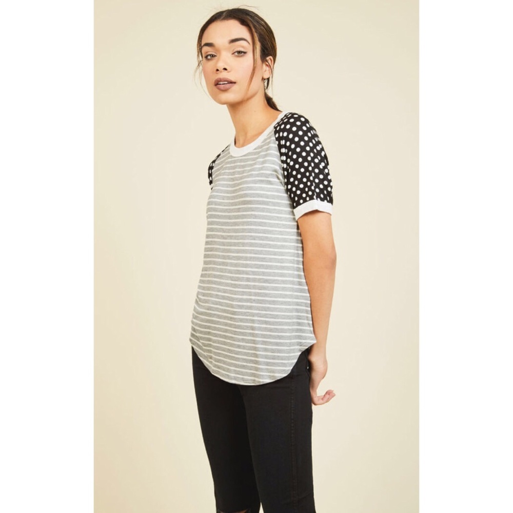 ModCloth Flatter Up! T-Shirt in Print Mix